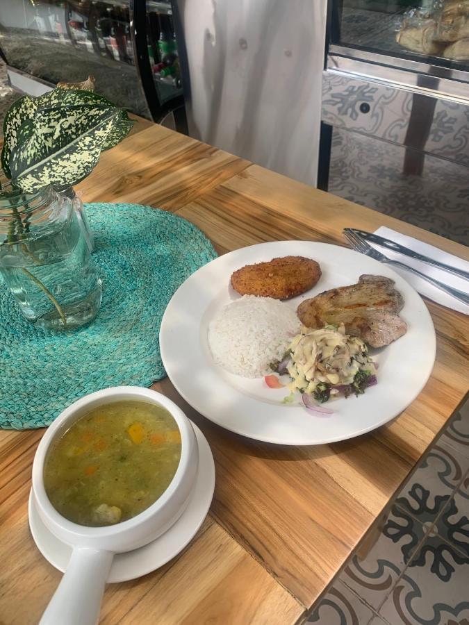 Hotel Casa Las Palmas Medellin Ngoại thất bức ảnh